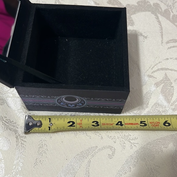 Jewelry box - Picture 5 of 6